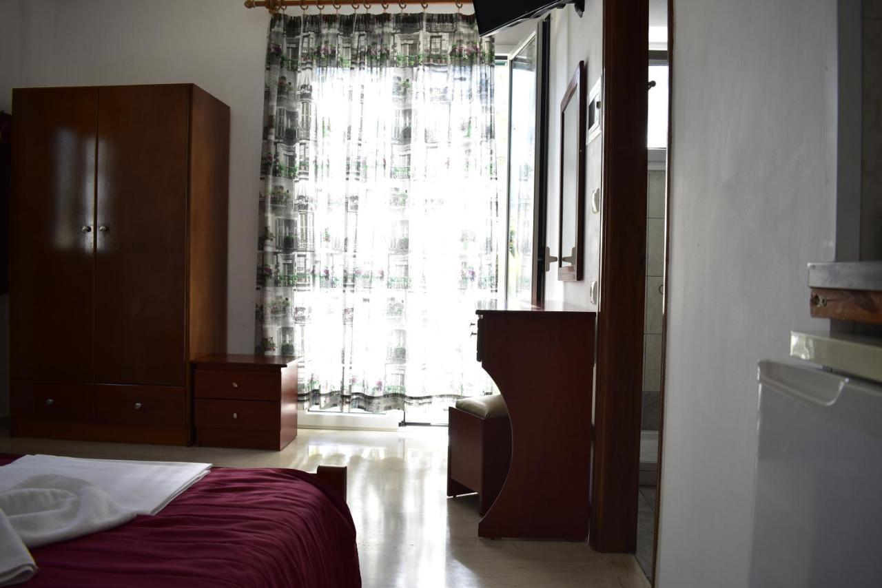 Michalis Place Apartments Vasiliki  Ngoại thất bức ảnh