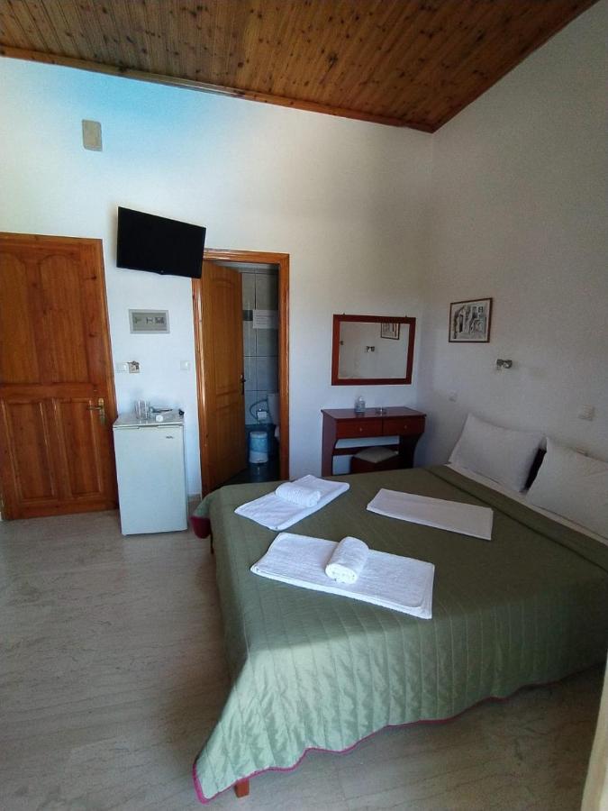 Michalis Place Apartments Vasiliki  Ngoại thất bức ảnh