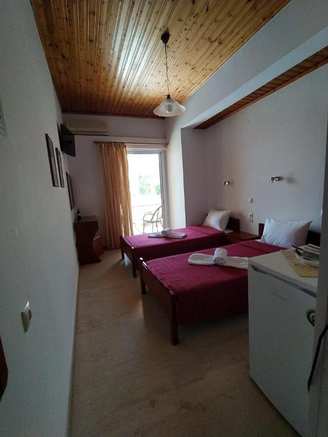 Michalis Place Apartments Vasiliki  Ngoại thất bức ảnh