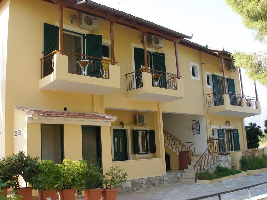 Michalis Place Apartments Vasiliki  Ngoại thất bức ảnh
